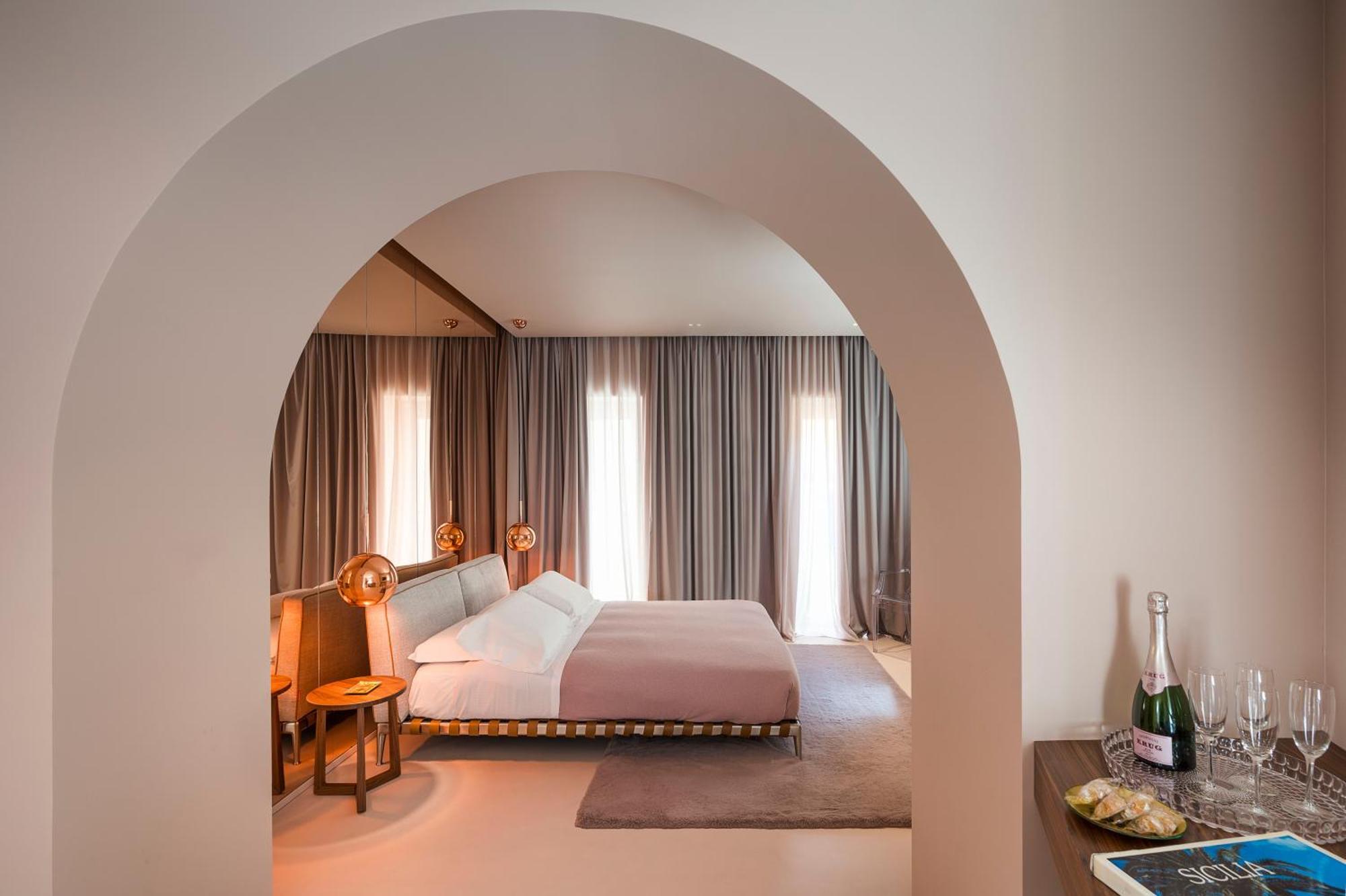 Infinity Aparthotel Taormina