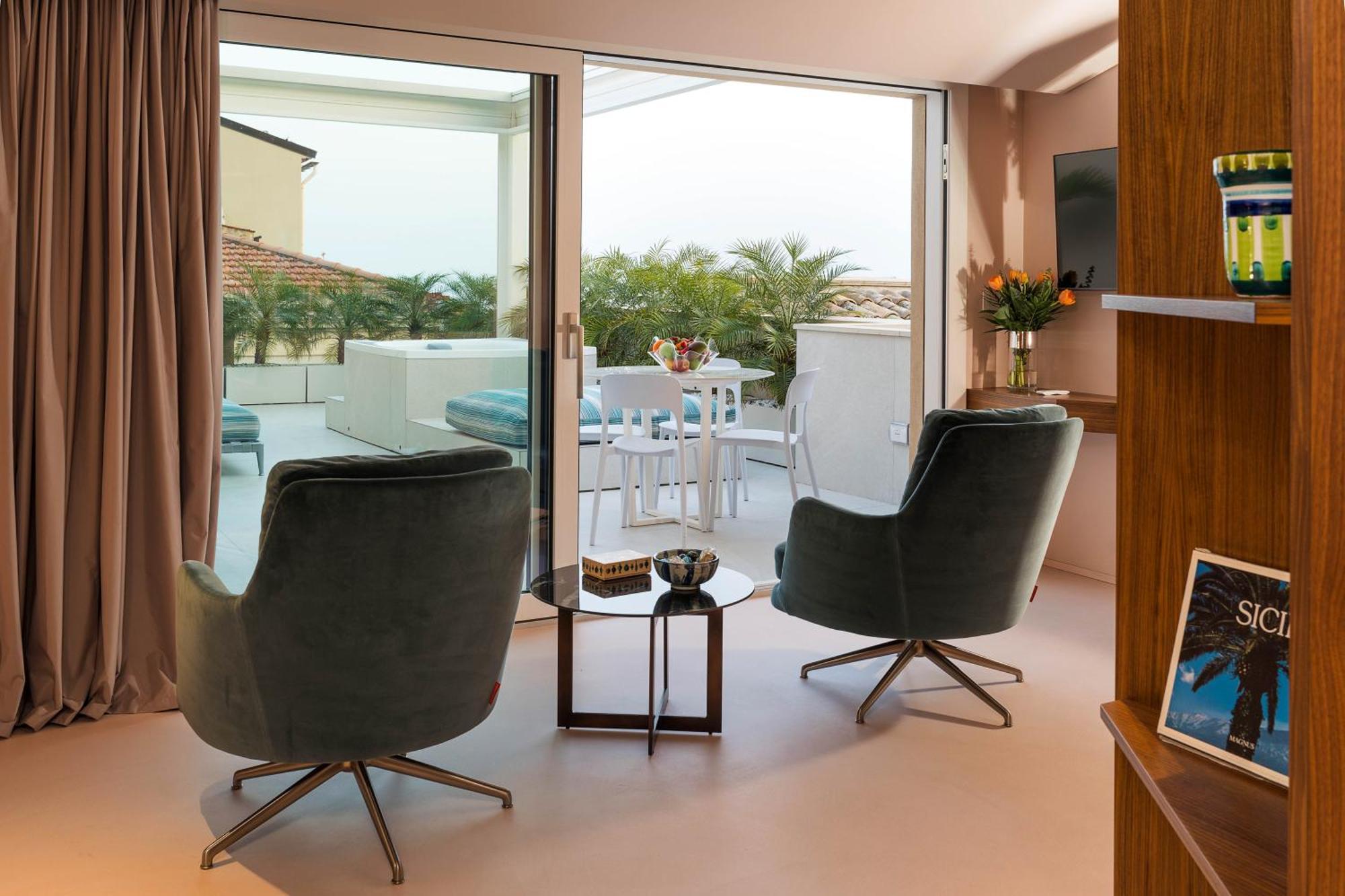 Aparthotel Infinity