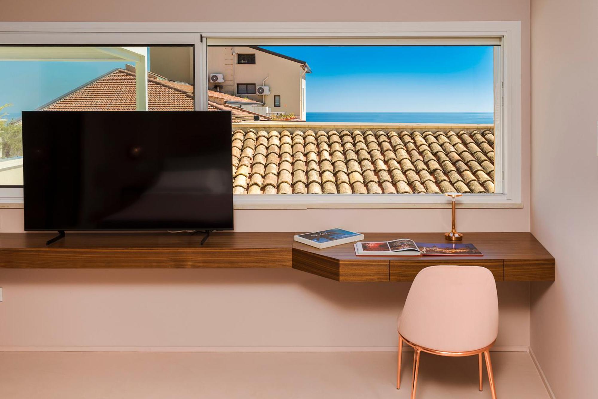 Infinity Aparthotel